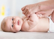 Vì Sao Phải Massage Cho Em Bé Sơ Sinh? – Bí Quyết Vàng Cho Hành Trình Khôn Lớn Của Bé